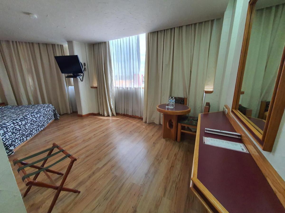 Hotel Alcampo Miranda Eksteriør billede